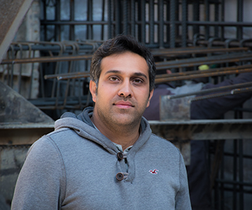 مهندس علی بی آزار