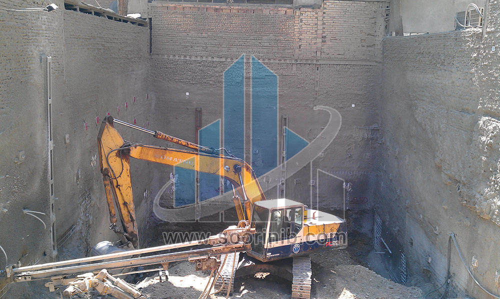 عملیات تثبیت و پایدارسازی دیواره های گود به روش نیلینگ و شمع فولادی  