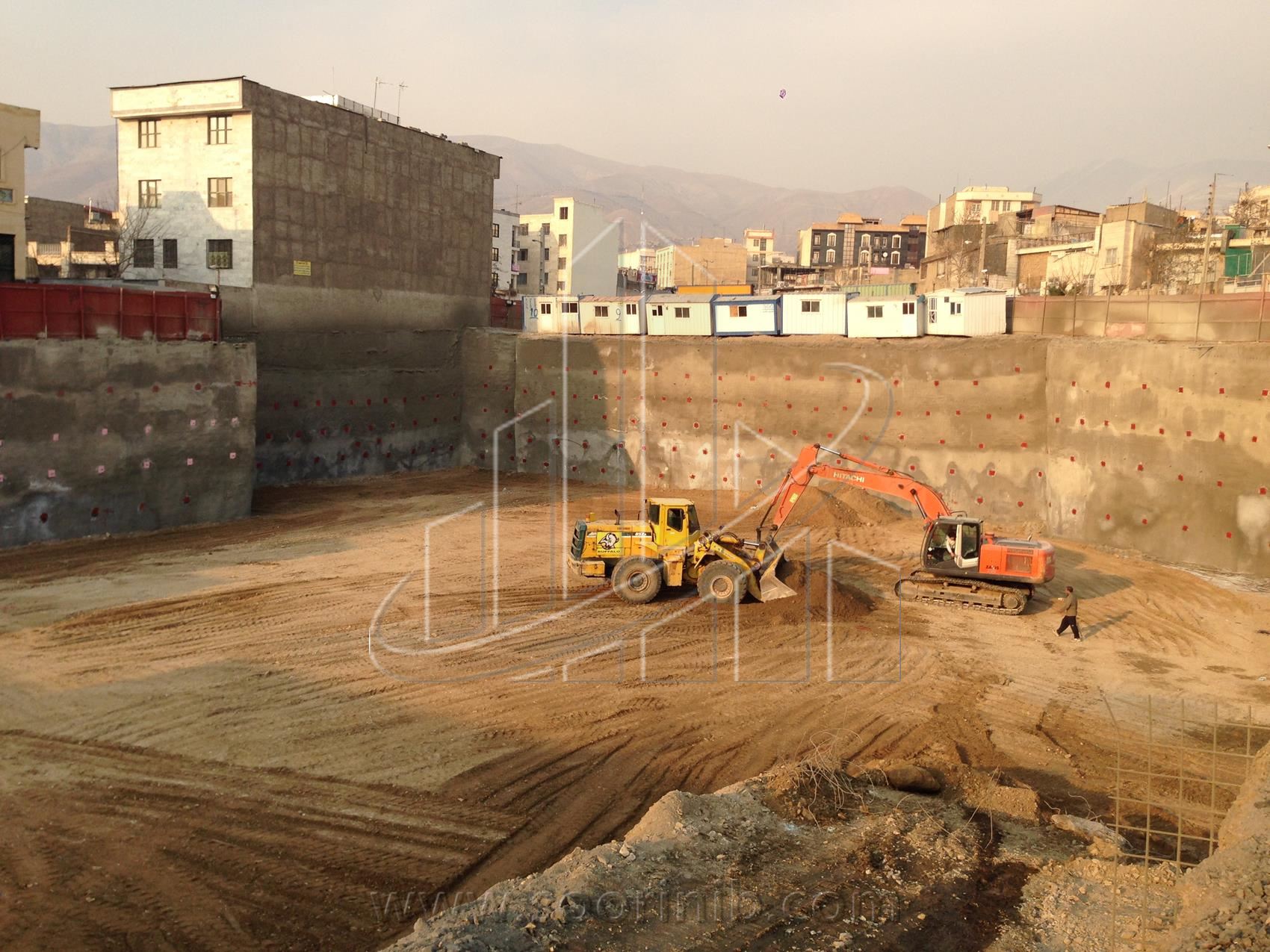 عملیات گودبرداری و تثبیت و پایدارسازی دیواره­های گود به روش اجرای نیلینگ و انکراژ